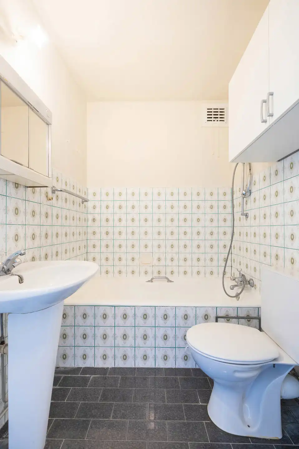 Op te knappen studio van ca. 35 m²! foto 10