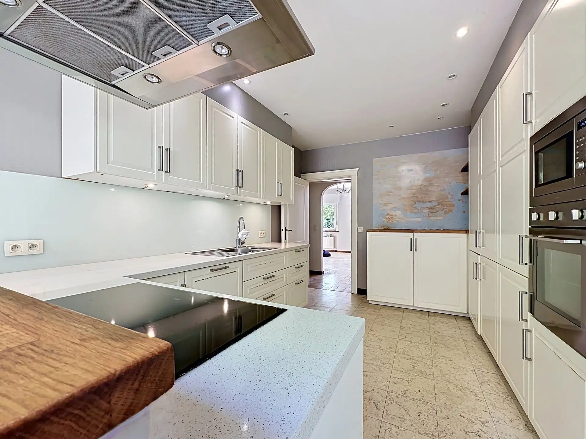 VILLA MET CHARME - DISCREET GELEGEN MET PRIVATIEVE WEG foto 8