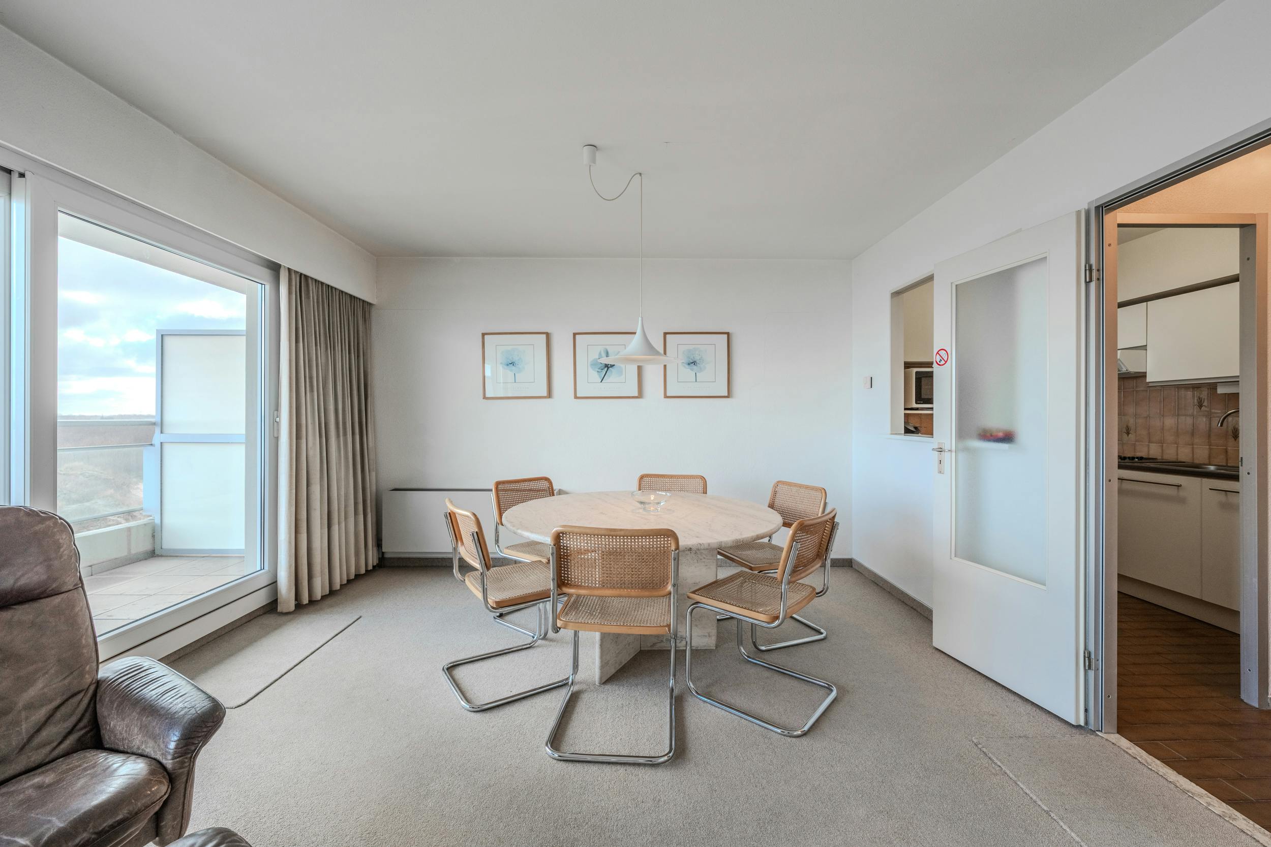 Appartement met zeezicht te koop te Middelkerke! foto 9