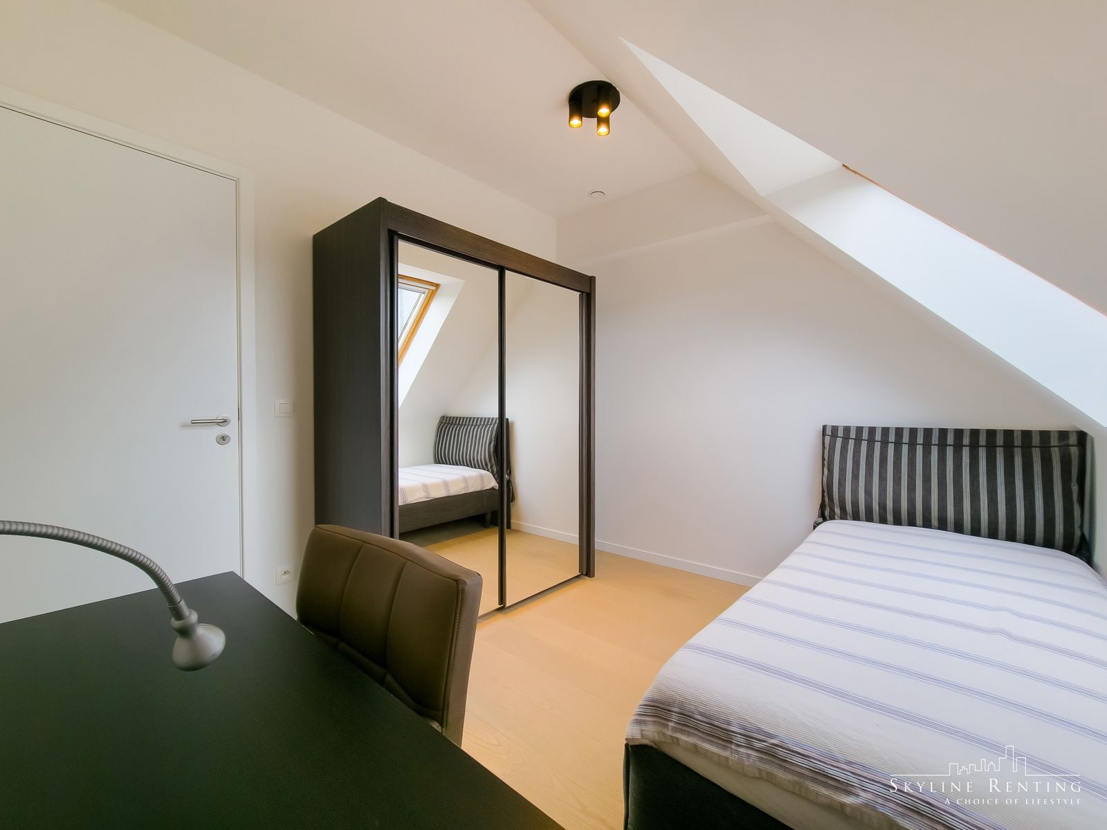 LICHTRIJK - Prachtig 2 slpk appartement (NATO) foto 16