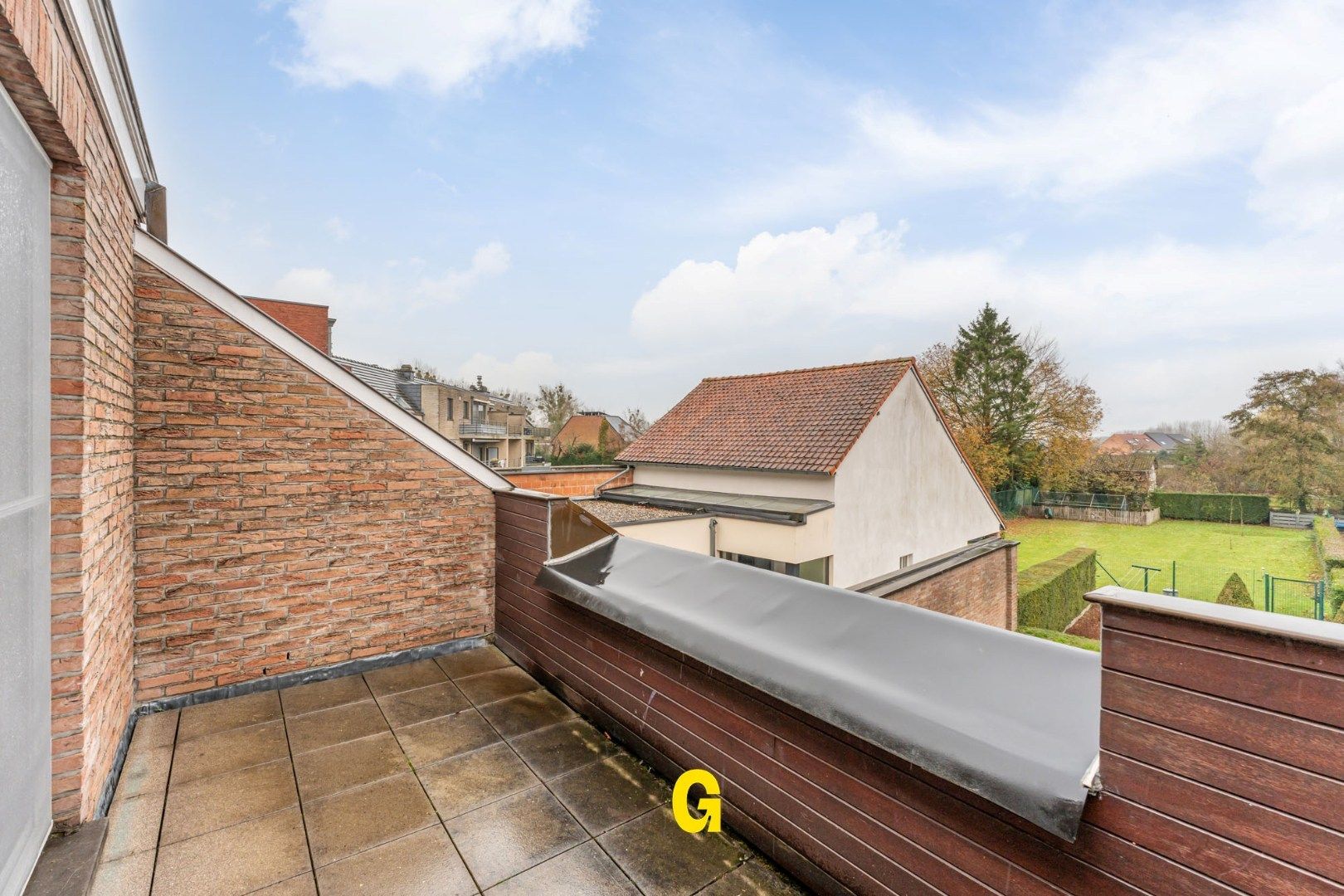 Bijzonder nette rijwoning van zeer degelijke kwaliteit, met tuin op 6a 46ca, vlak bij de dorpskern van Hoeselt. foto 19