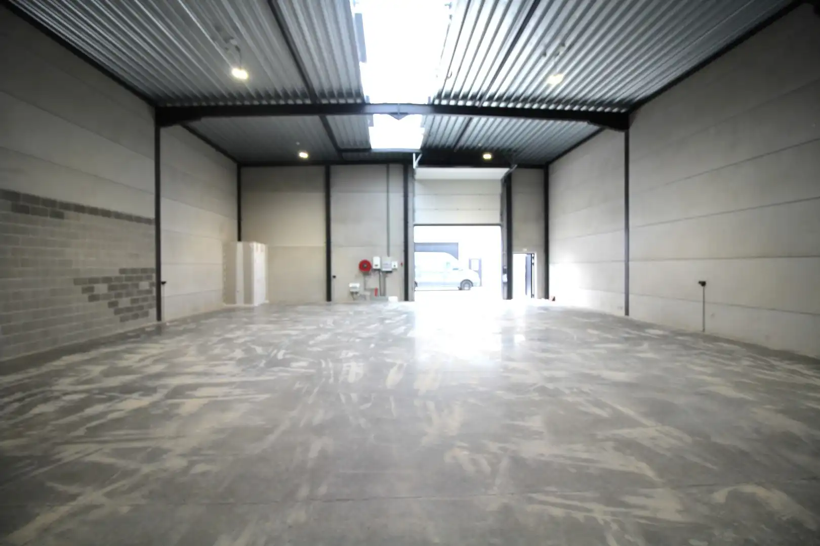 bedrijventerrein Kunstdal | uitstekend gelegen KMO-unit van 263m² foto 2