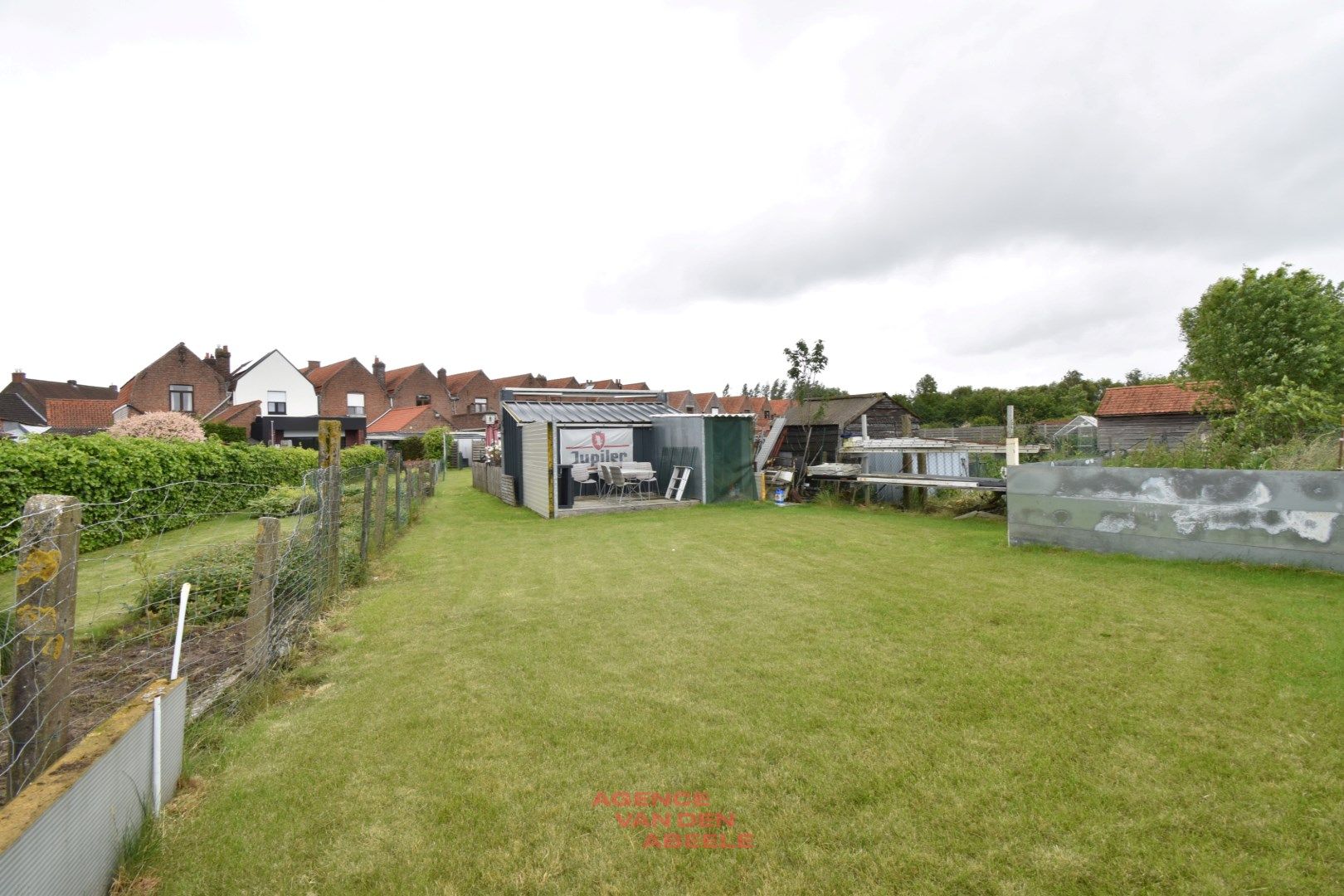 Op te frissen rijwoning met 3 slaapkamers en  fantastische tuin  foto 17