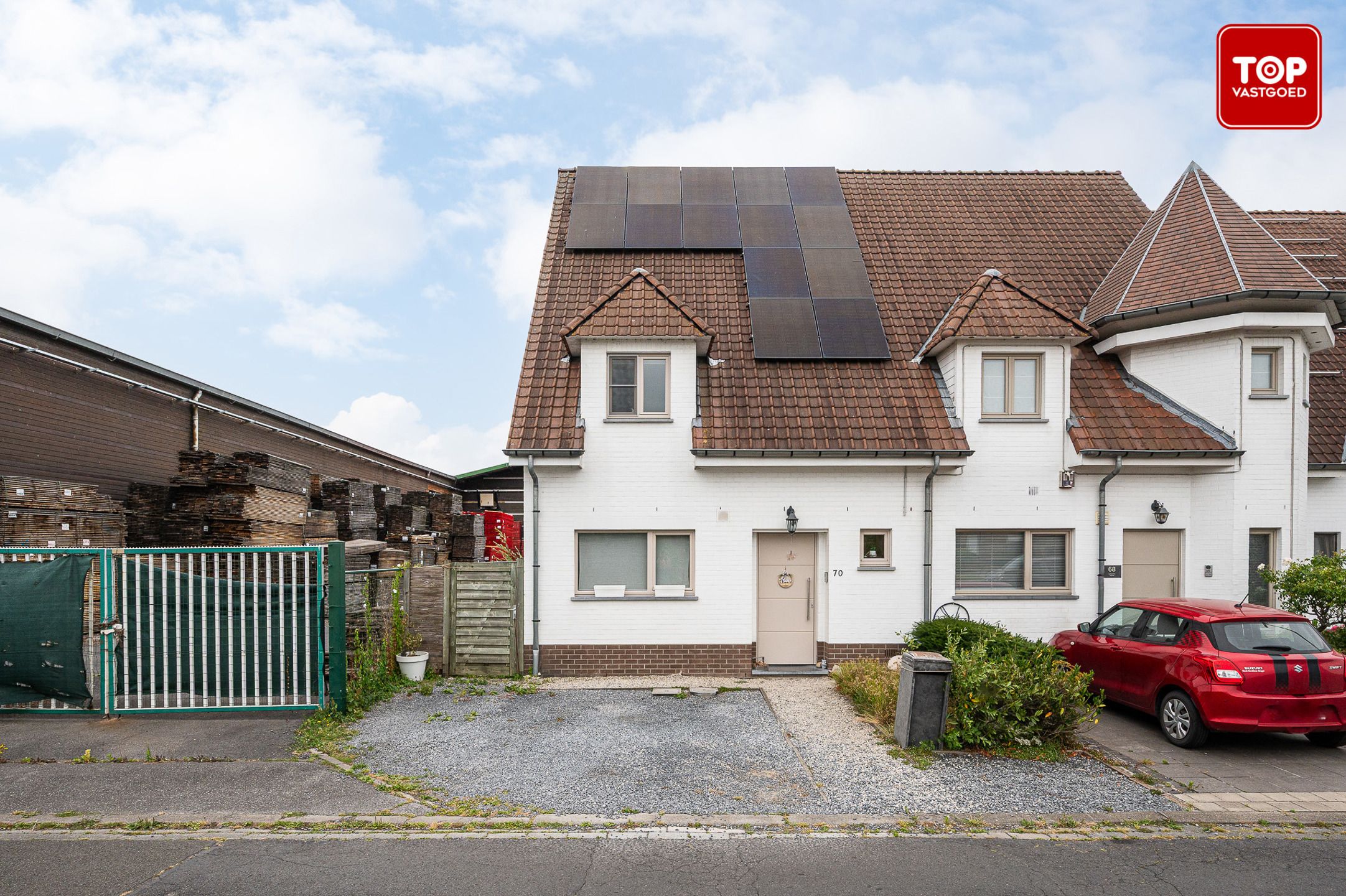 Ruime en lichtrijke woning met 4 slaapkamers in een rustige wijk foto 27