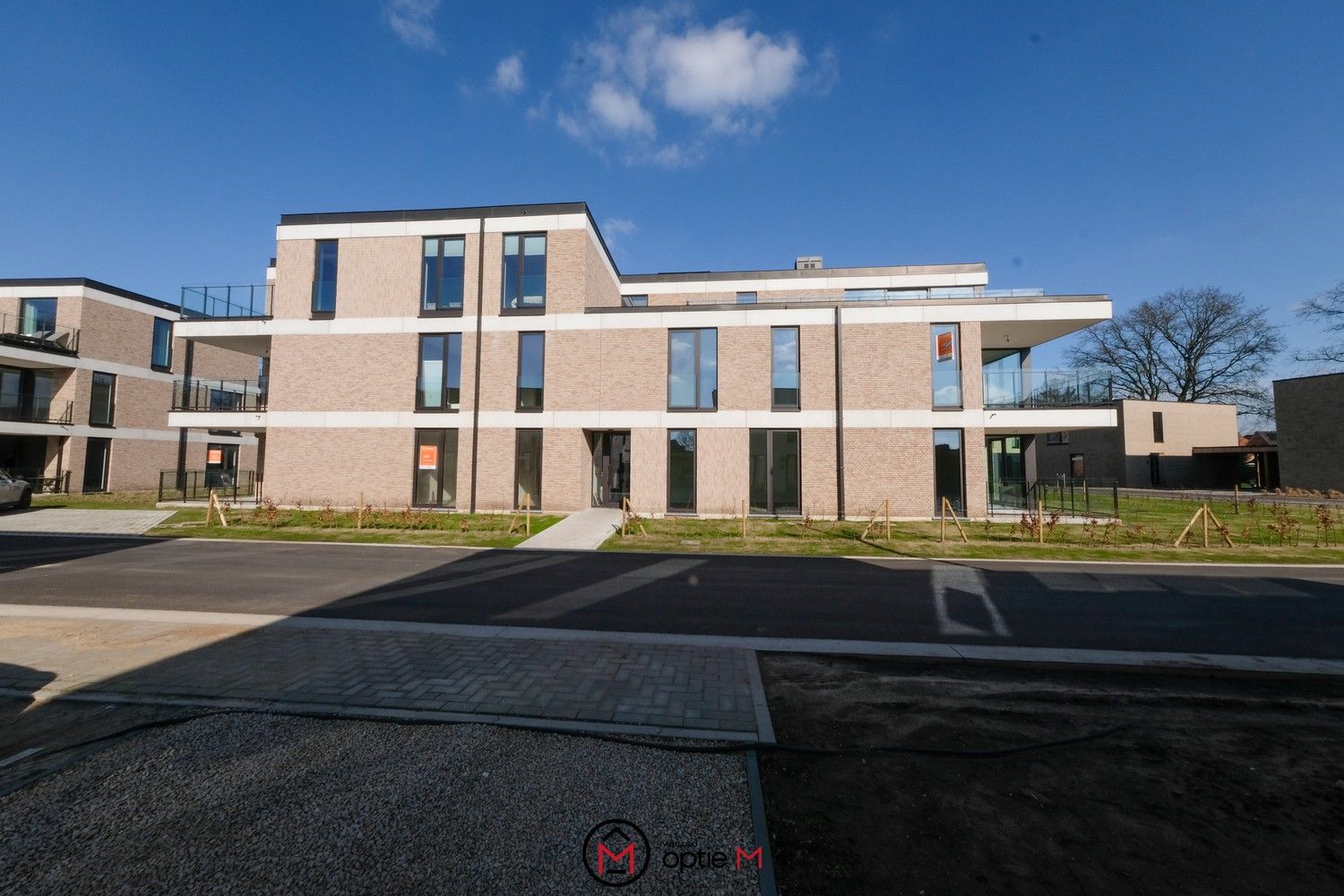 Energiezuinig nieuwbouwappartement in Zonhoven met ruim terras foto {{pictureIndex}}