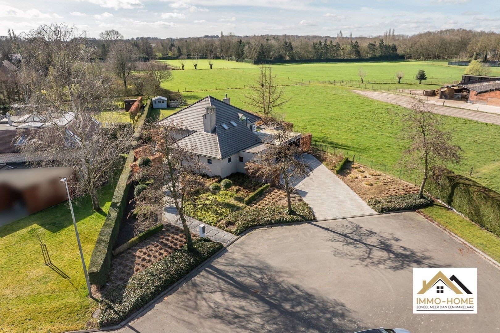 Prachtige instapklare villa met landelijk uitzicht  foto 2