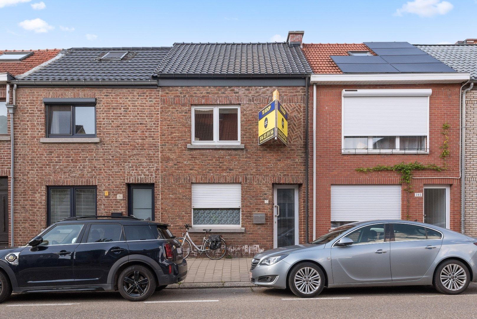 Hoofdfoto van de publicatie: Gezellige rijwoning met ruime tuin en potentieel