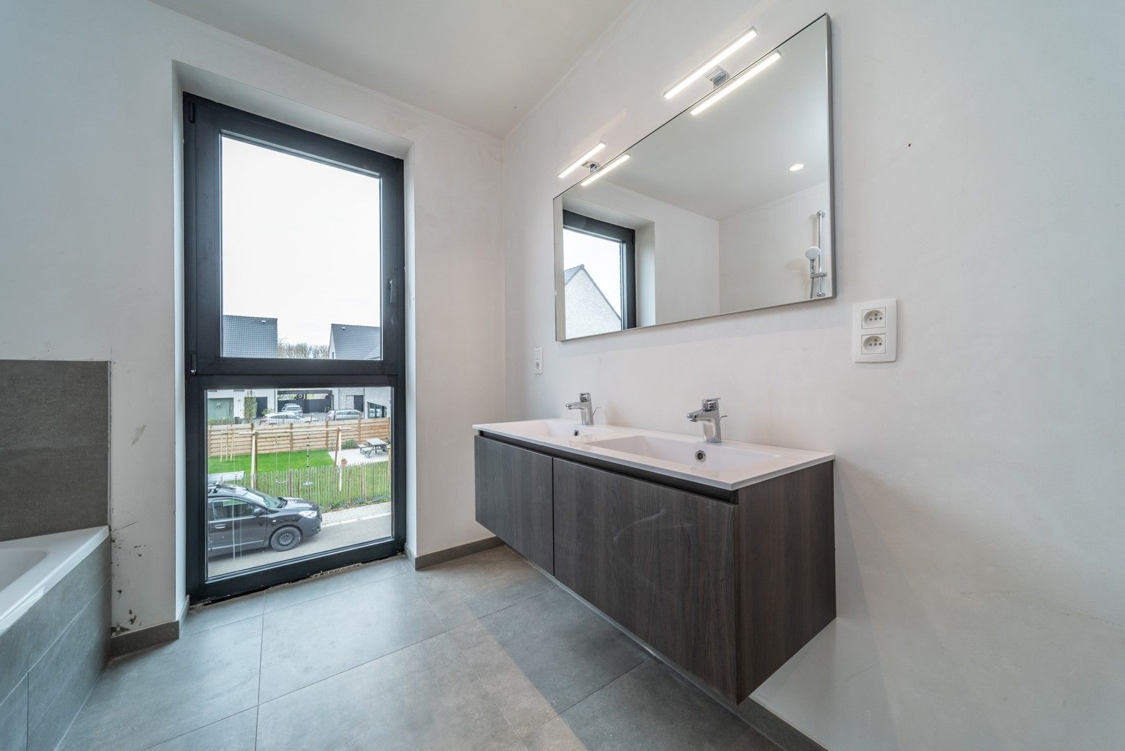 Prachtige halfopen nieuwbouwwoning te Sint-Joris-Weert ! foto 12