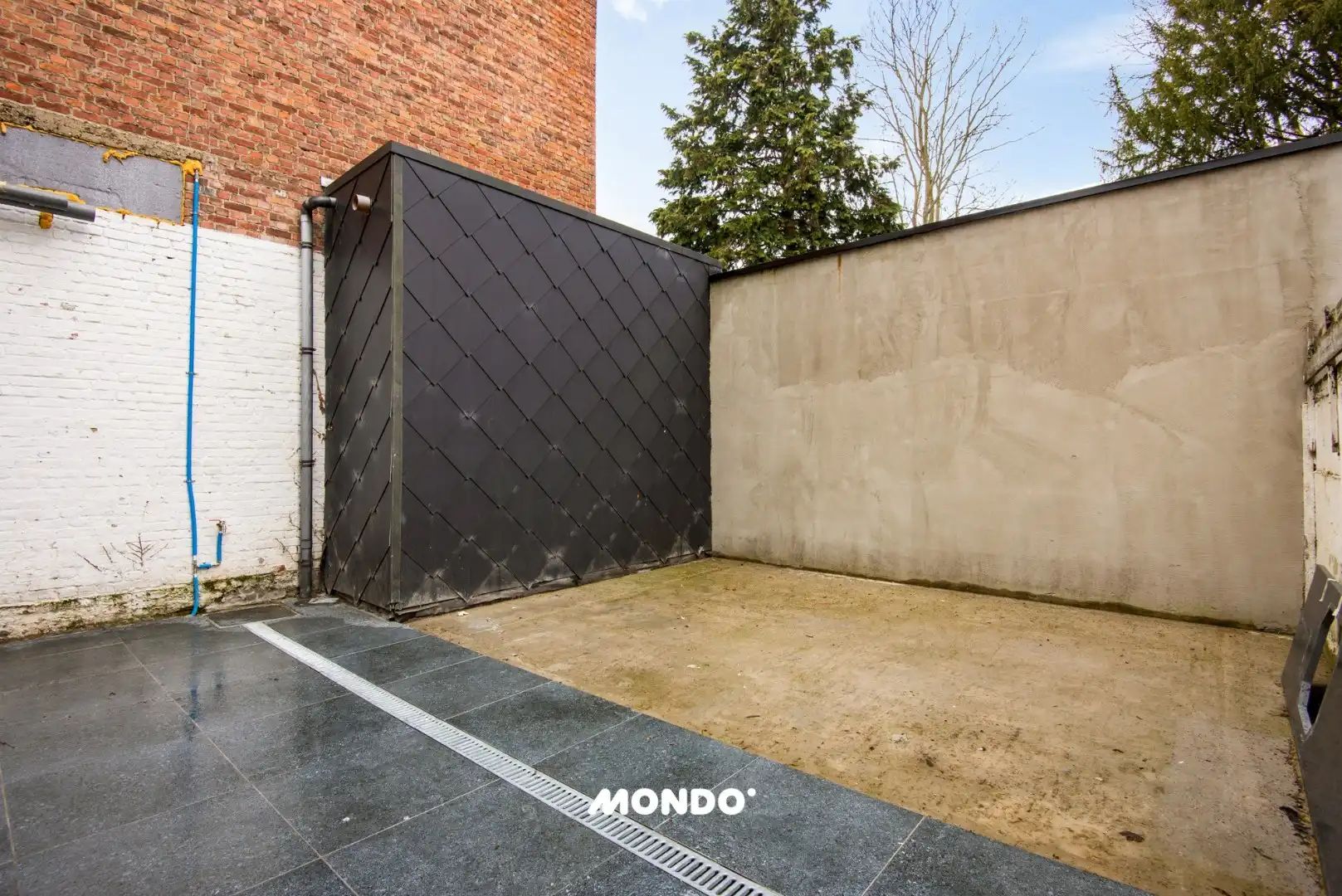 Commercieel gelegen opbrengsteigendom met handelsgelijkvloers, appartement en studio in het centrum van Willebroek! foto 13