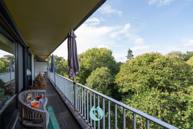 In het Elsopark bevindt zich dit verzorgd appartement op de 7de verdieping met garage foto 8