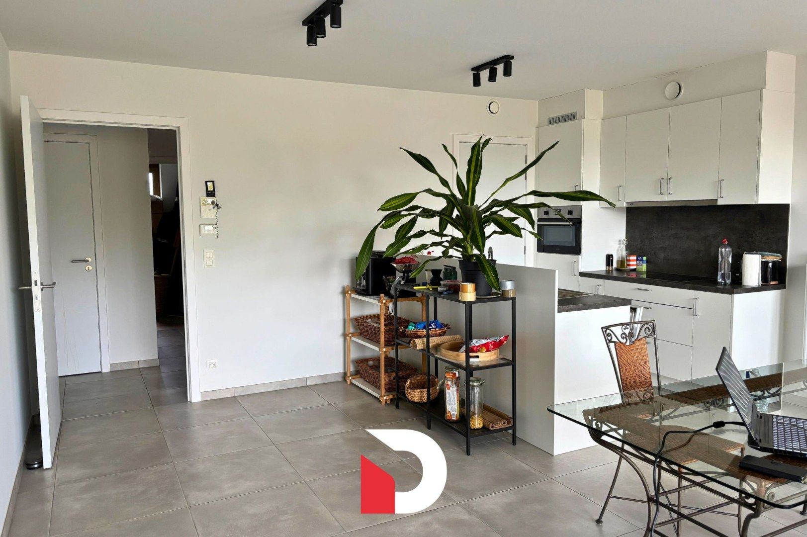 Recent appartement met 2 slaapkamers en ruim terras nabij Brugge  foto 4