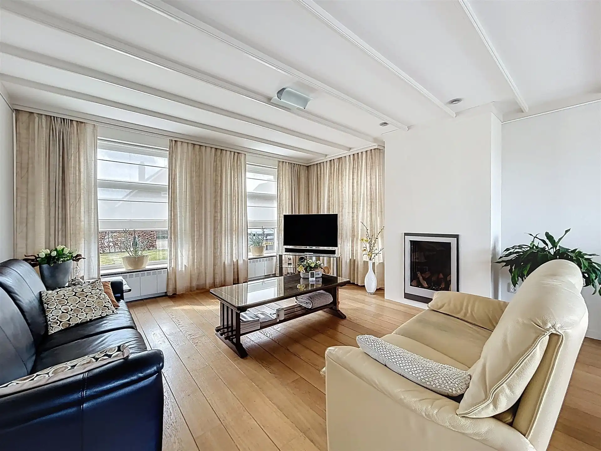 Open bebouwing op perceel van 739 m² foto 3