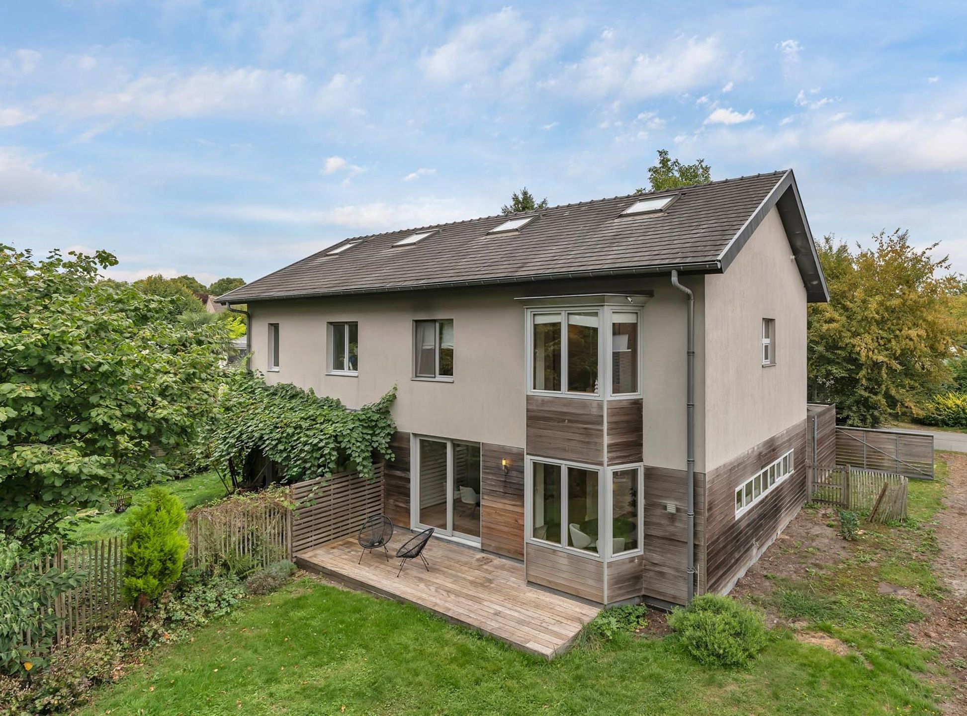 Unieke halfopen woning op toplocatie in Sint-Denijs-Westrem foto 17