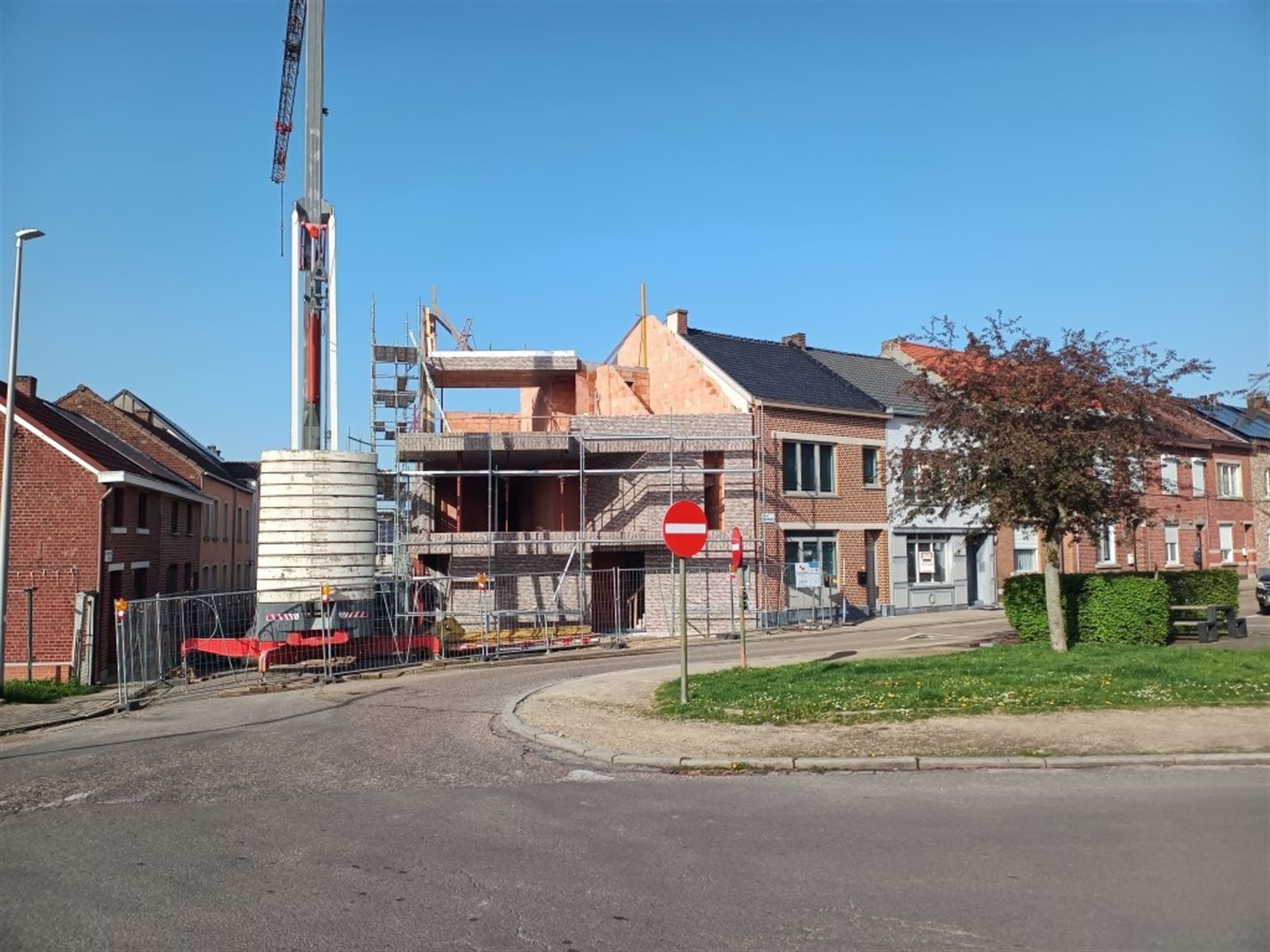 KNAP NIEUWBOUWAPPARTEMENT MET 2 SLKS IN HET CENTRUM VAN BORGLOON (MOGELIJKHEID AANKOOP 6% BTW) foto 13