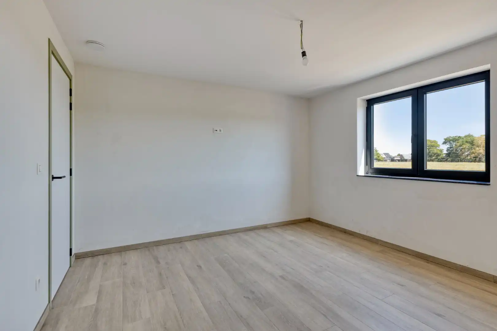 Nieuwbouw-woning in landelijke stijl met 3 slpk op 3 a 82 ca. foto 19