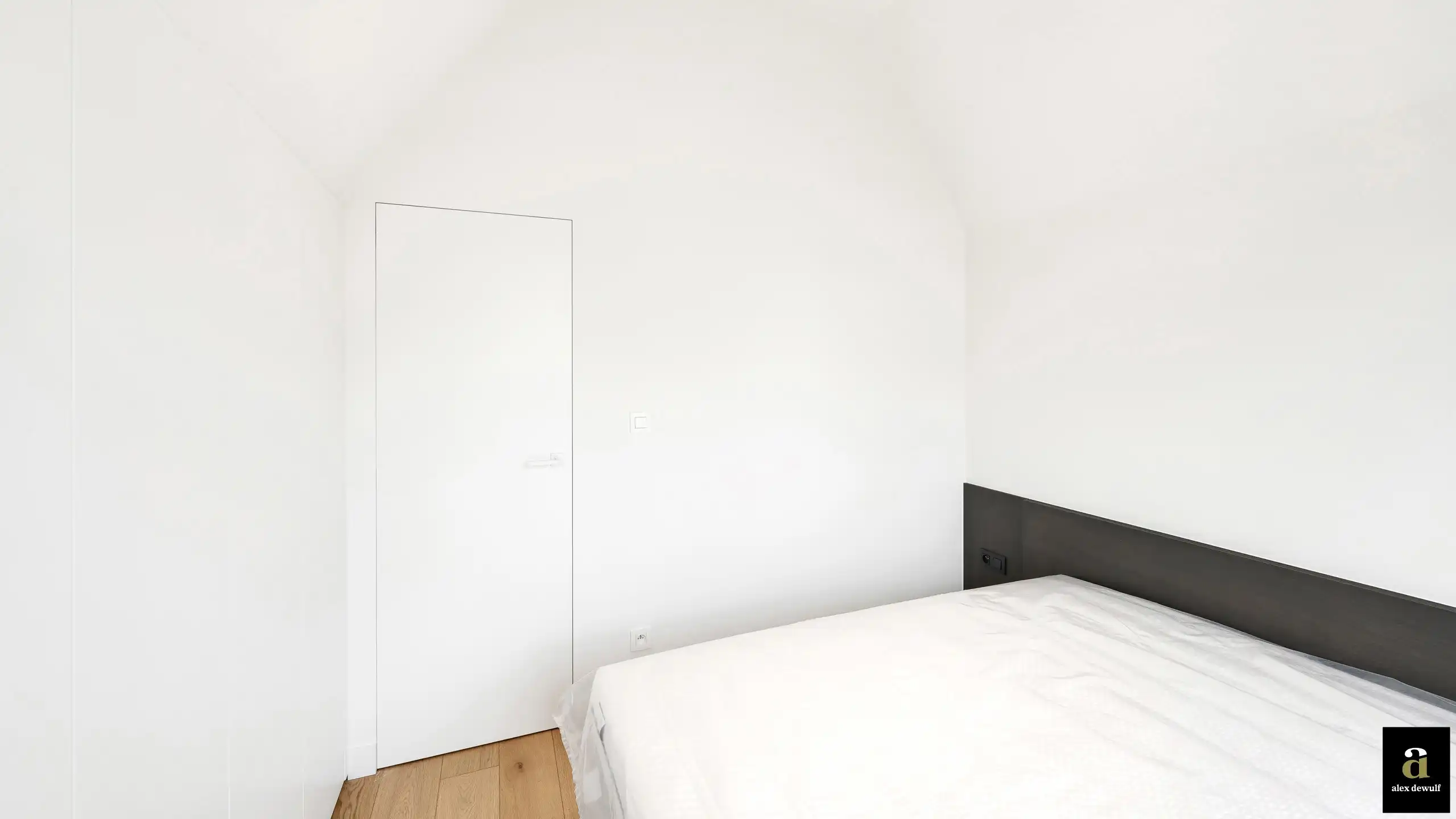 Stijlvol luxeappartement met veel lichtinval, op wandelafstand van het strand in de Bayauxlaan in Knokke. foto 17