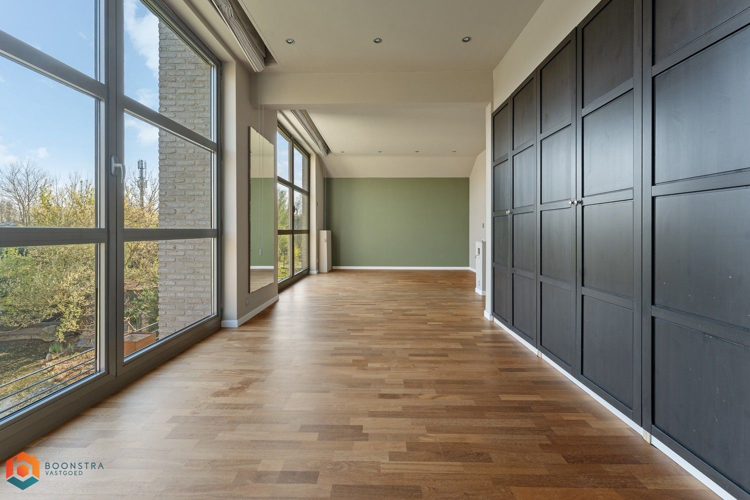Handelspand met woonst en ruime parking op een perceel van 2592 m² te Rotselaar foto 23