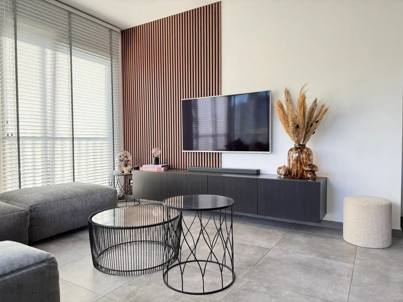 Tweeslaapkamerappartement op toplocatie met parkeerplaatsen foto 3