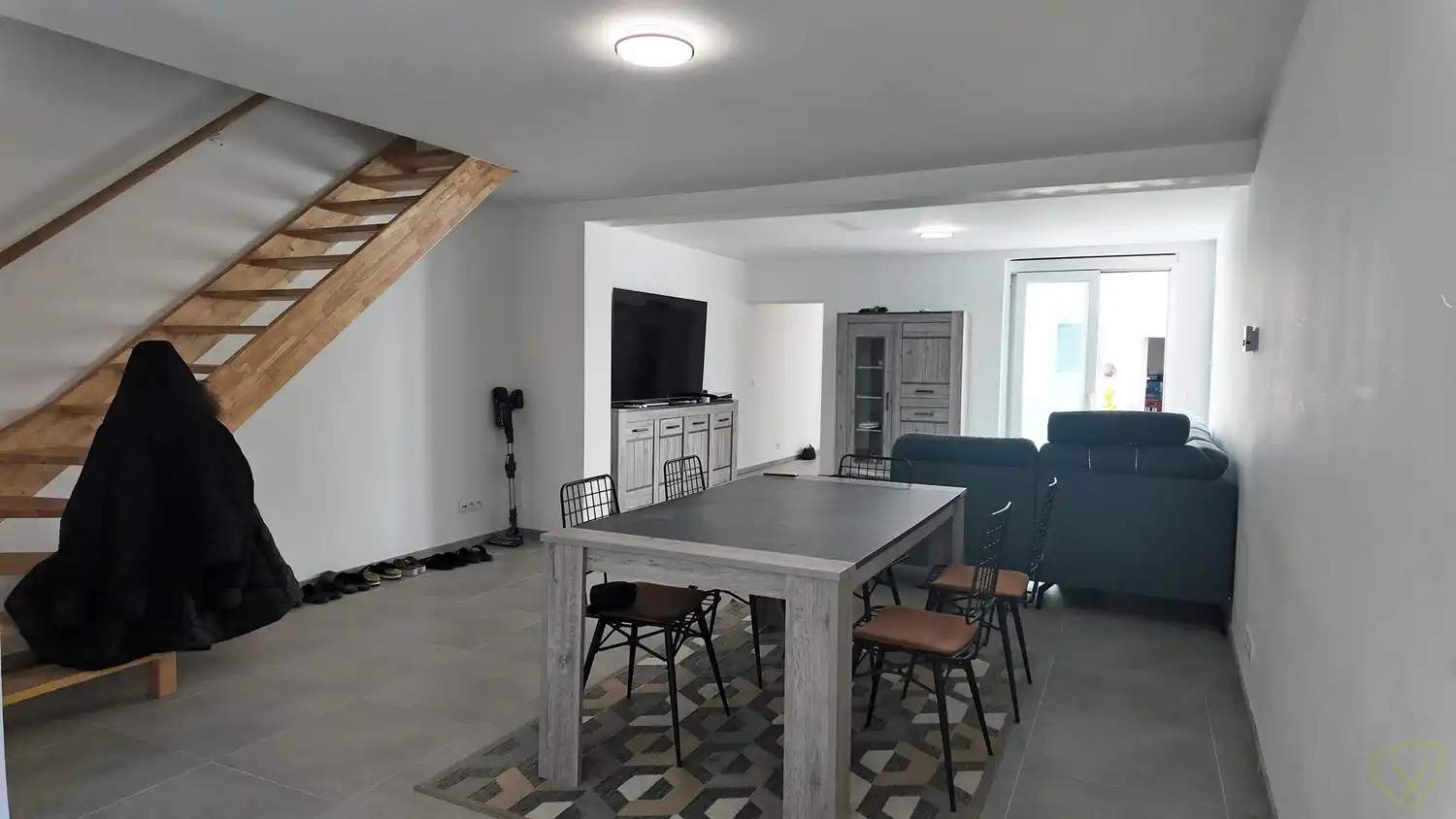 Instapklare Gezinswoning in het Centrum van Eeklo foto 2