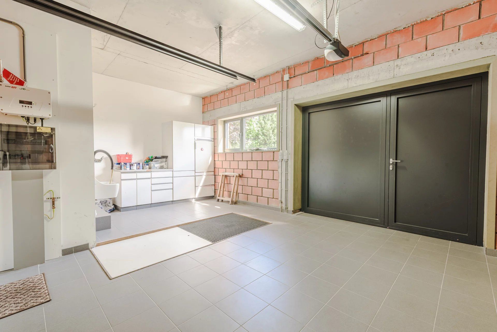 Moderne instapklare woning met 3 slaapkamers op mooi perceel. foto 29