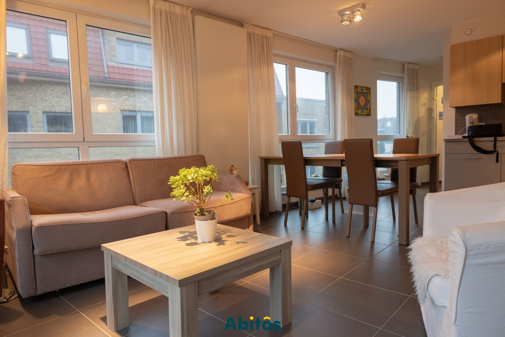 Gemeubeld hoekappartement ideaal als investeringpand foto 5