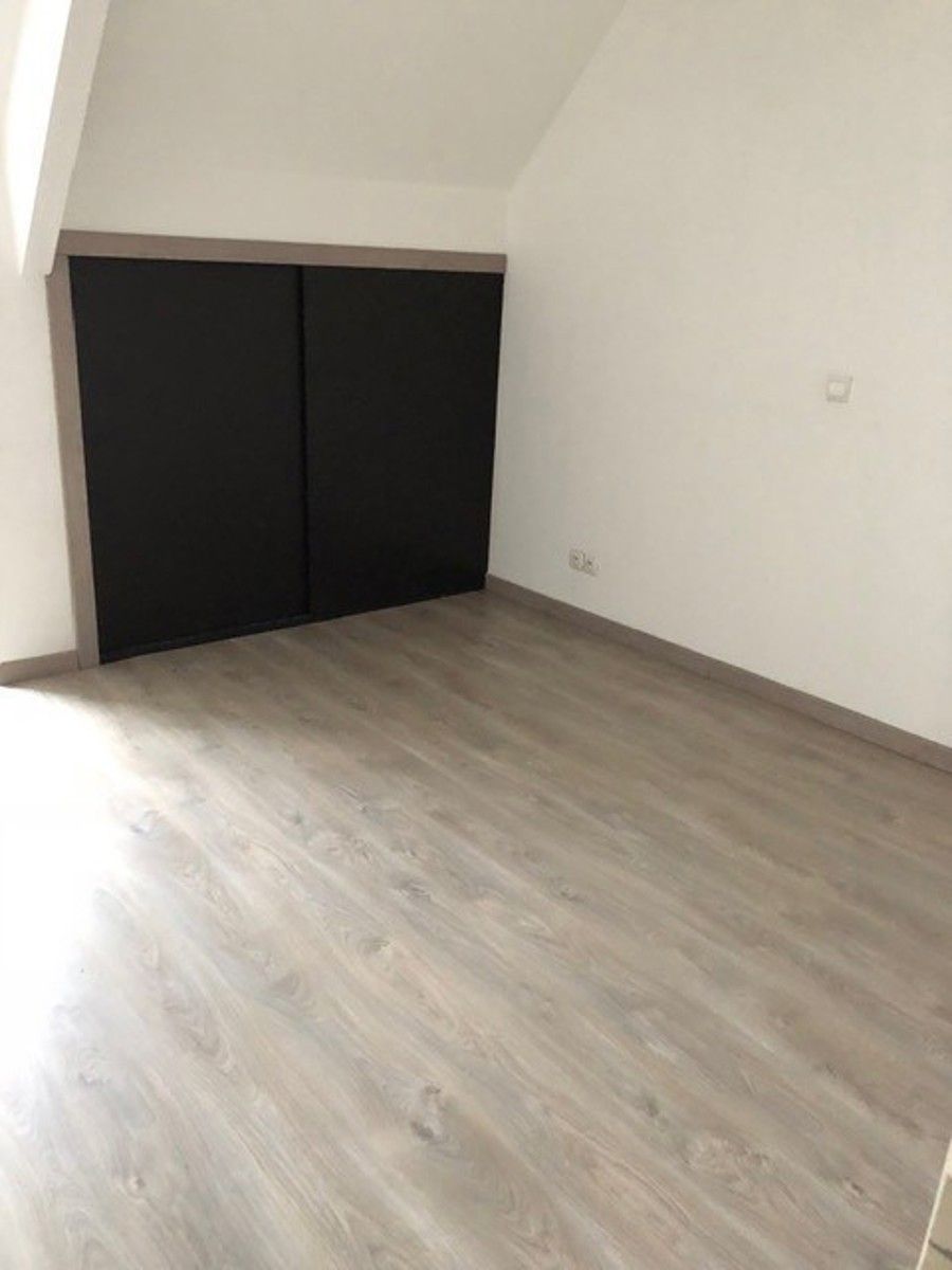 Vernieuwde instapklare woning! foto 8