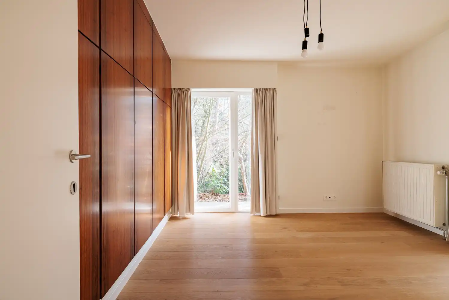 Architecturale woning op een perceel van ca. 6.395 m² foto 16