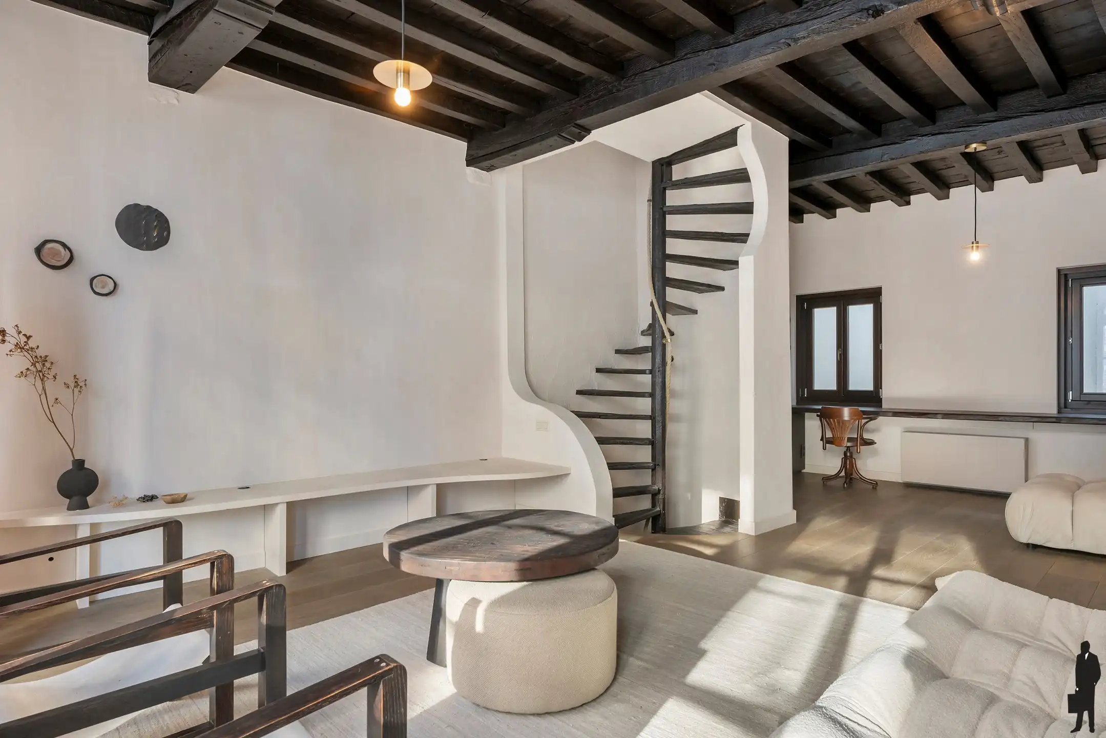 Neoclassicistische stadswoning uit de 19de eeuw met zicht op de Schelde en de Kathedraal foto 14