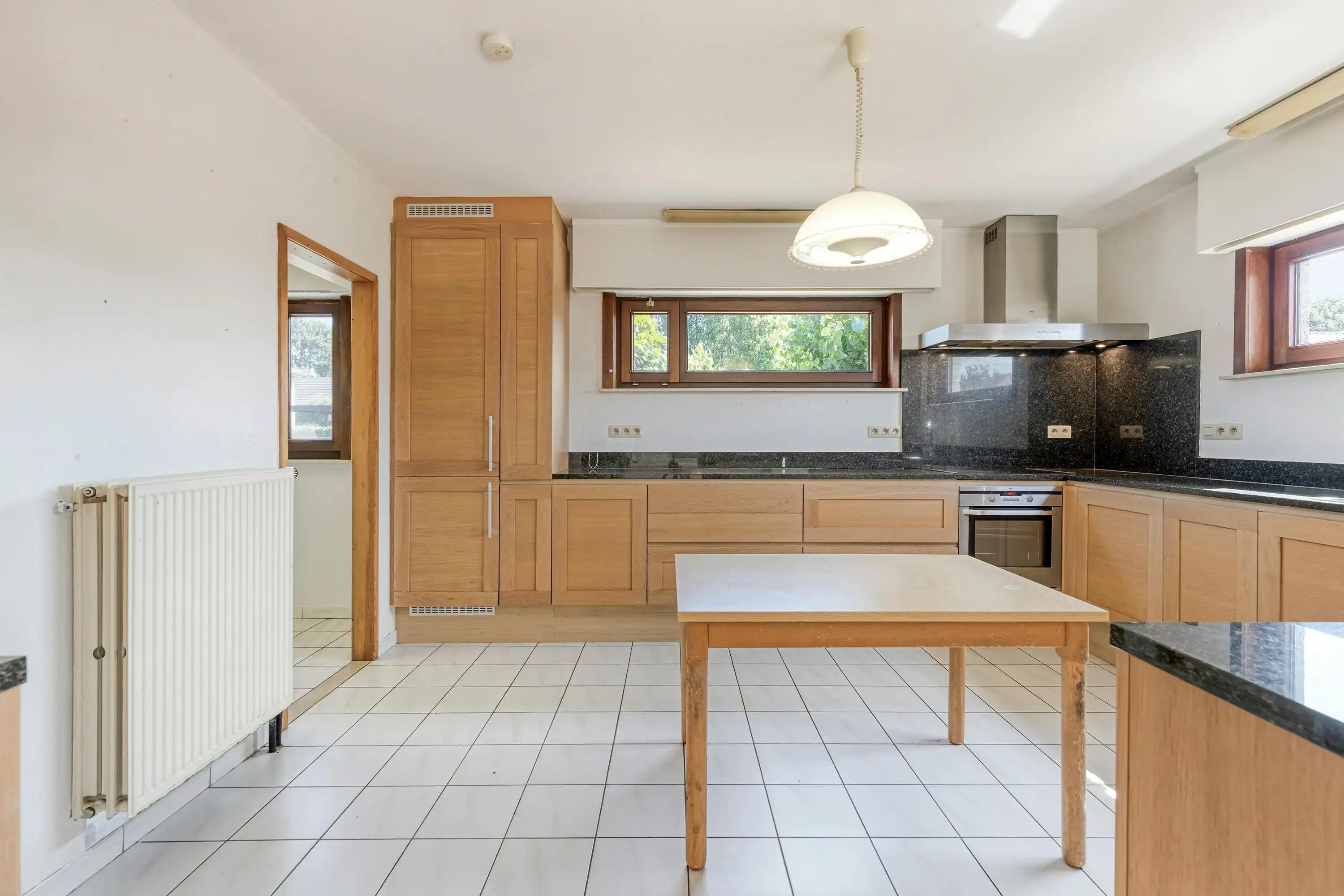 Ruime instapklare woning met 3 slaapkamers te koop in Oostduinkerke! foto 7