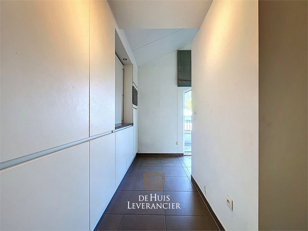 Luxueuze serviceflat met 1 slpk en ruim terras foto 14