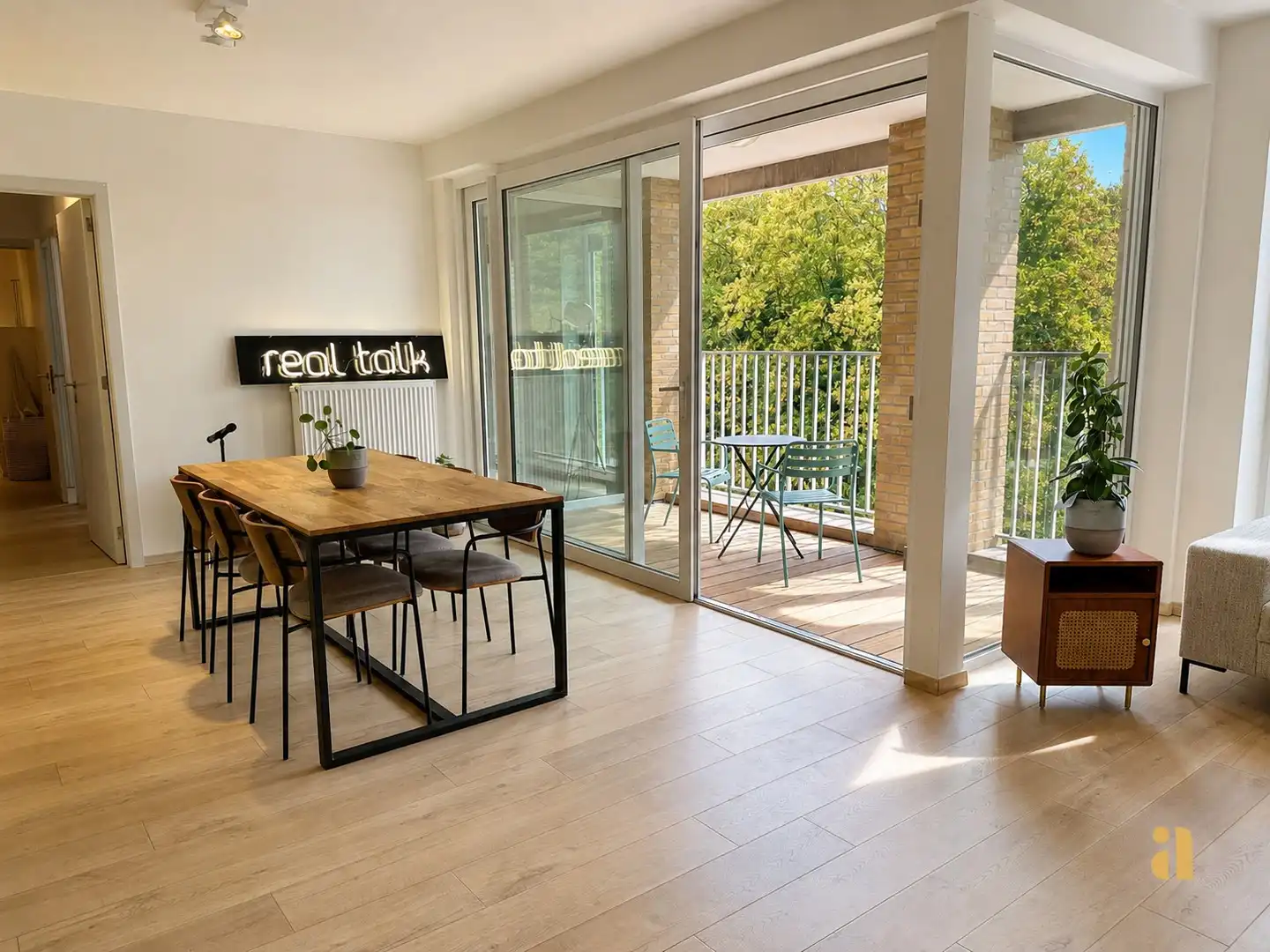 Elke kamer heeft het perfecte uitzicht in dit appartement! foto 5