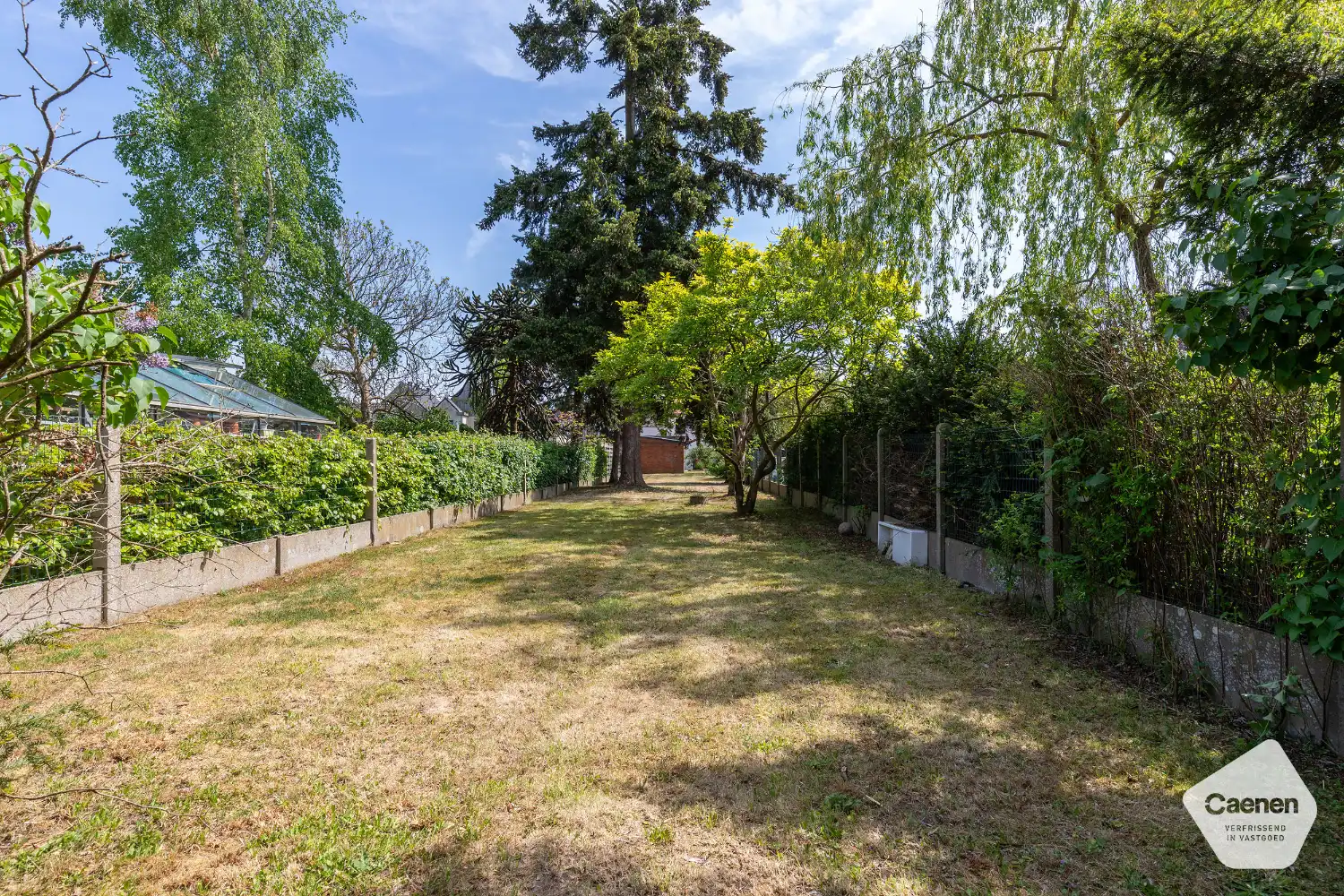 Volledig gerenoveerde woning in het hart van Assebroek met 3 mooie slaapkamers en prachtige tuin foto 16