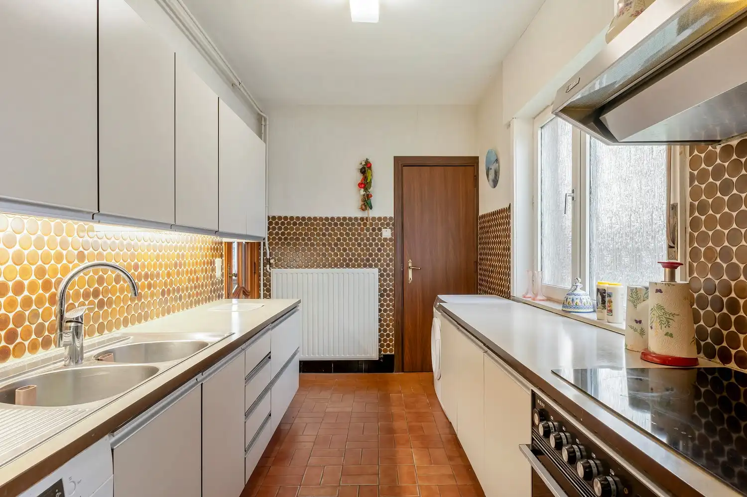 Goed onderhouden woning met tuin. foto 13