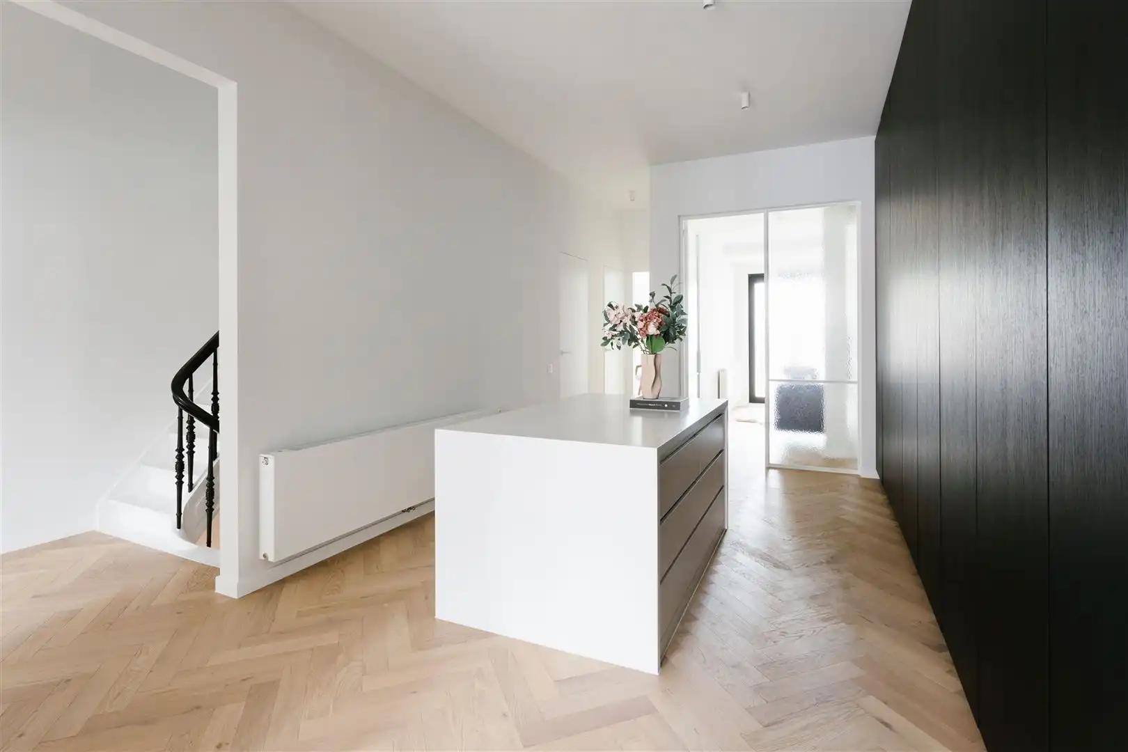 Luxueuze gerenoveerde herenwoning op toplocatie foto 14