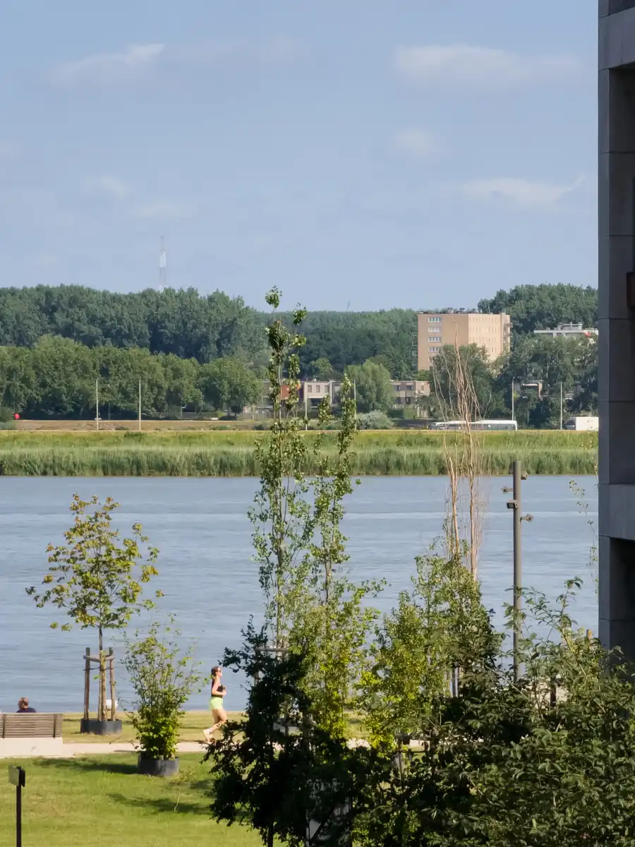 1-slaapkamerappartement met terras & zijdelings Scheldezicht foto 5