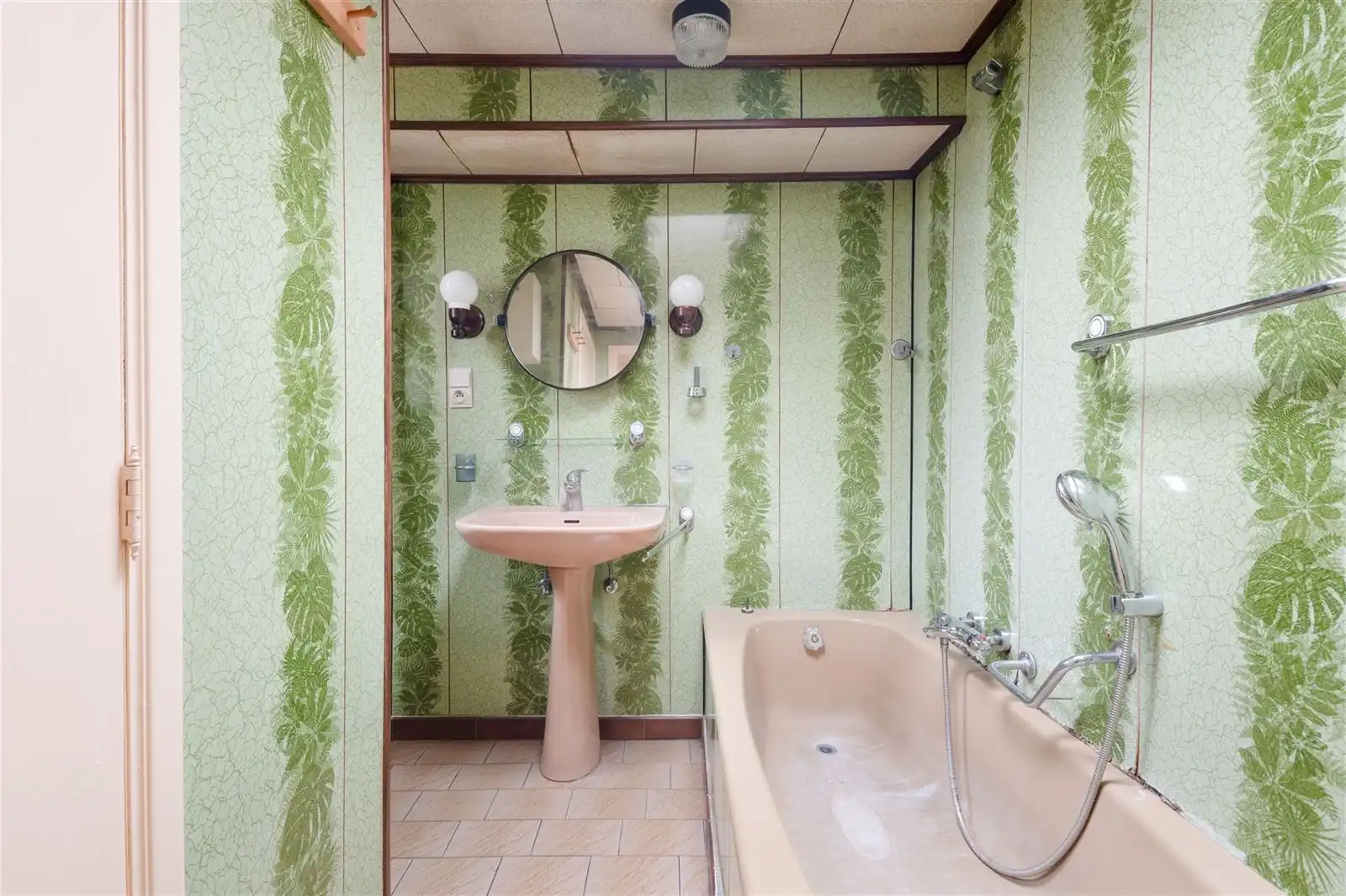 Charmante woning met potentieel in Elene lippenhovestraat 21 foto 5