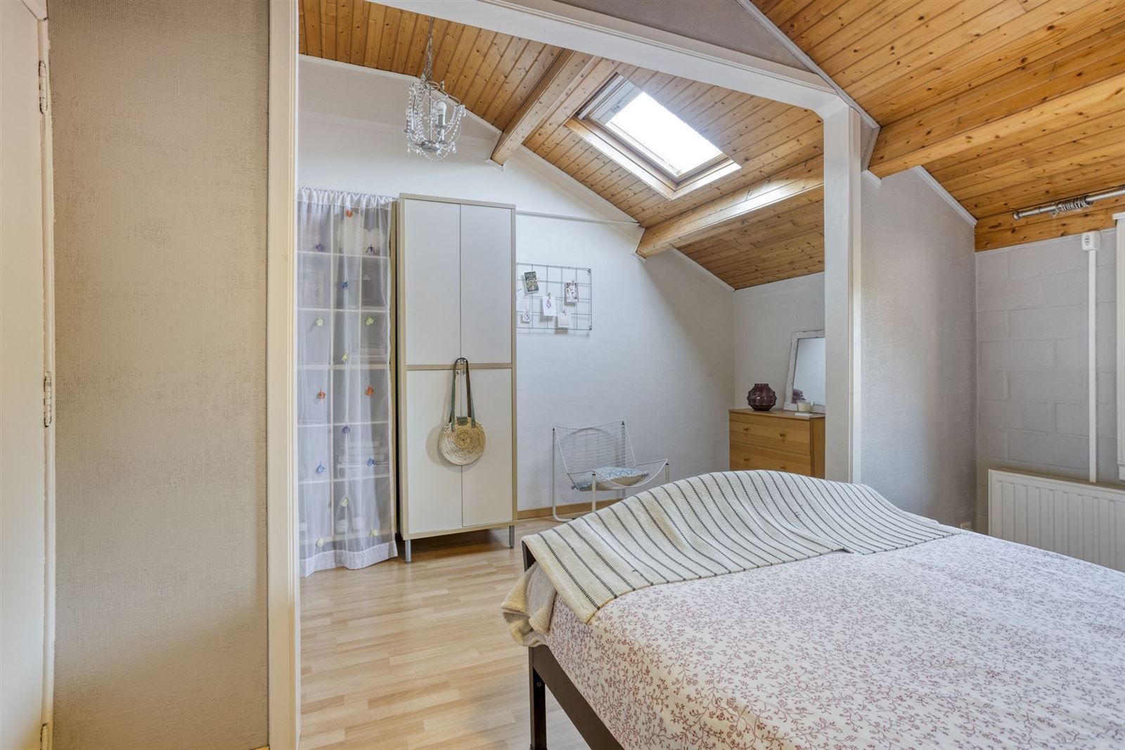 Unieke kans : Horeca met parking en instap klare woonst met 5 slaapkamers foto 21