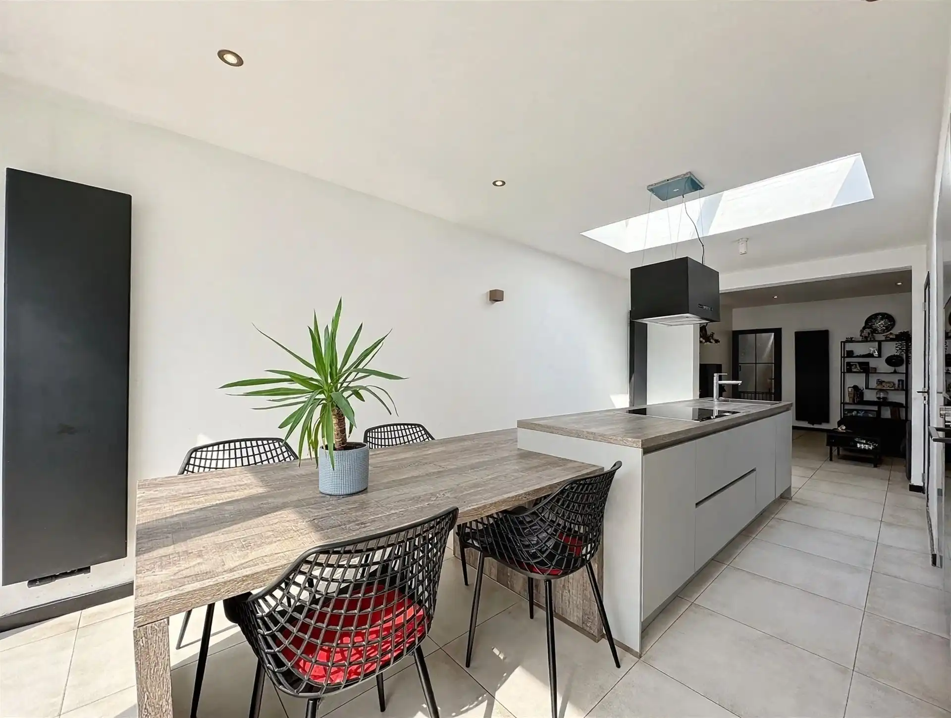 Te koop: Instapklare woning in Sint-Niklaas foto 6