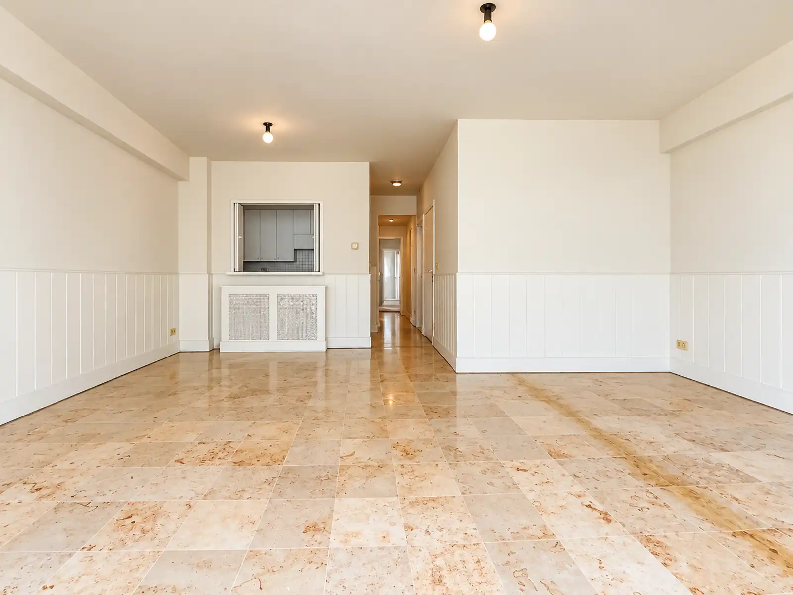 Gezellig appartement met terras en zicht op zee foto 2