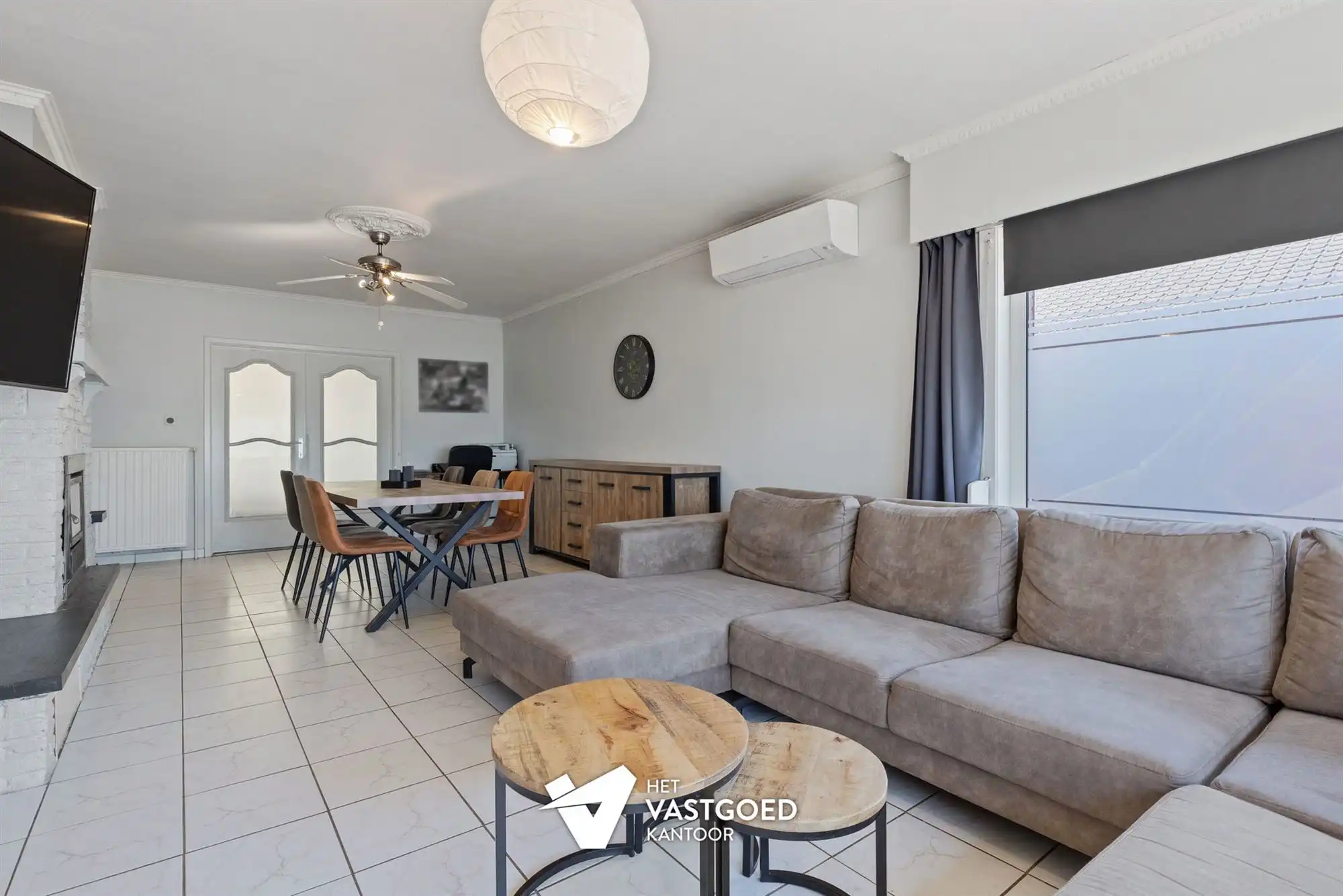 GERENOVEERDE, INSTAPKLARE WONING OP LEUKE LIGGING foto 2