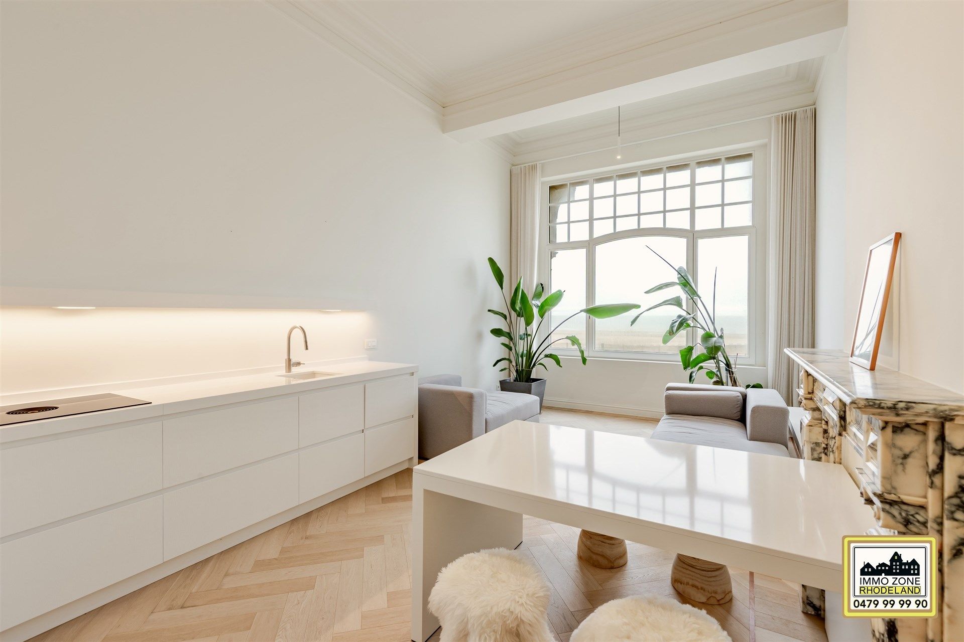 Luxueus appartement in historisch gebouw met zeezicht foto {{pictureIndex}}