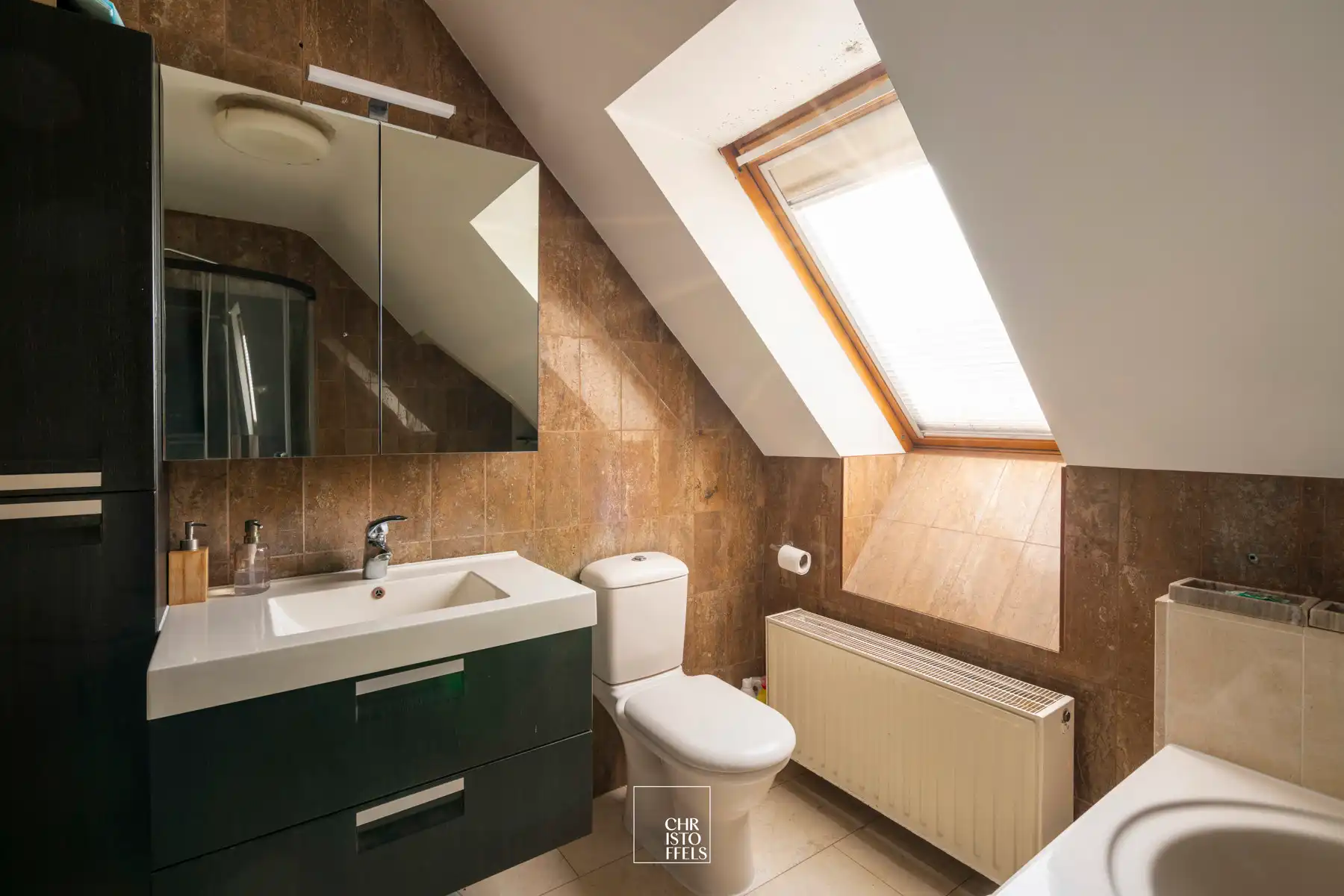 Ruim appartement (134m²) met 2 slaapkamers in Rekem foto 10