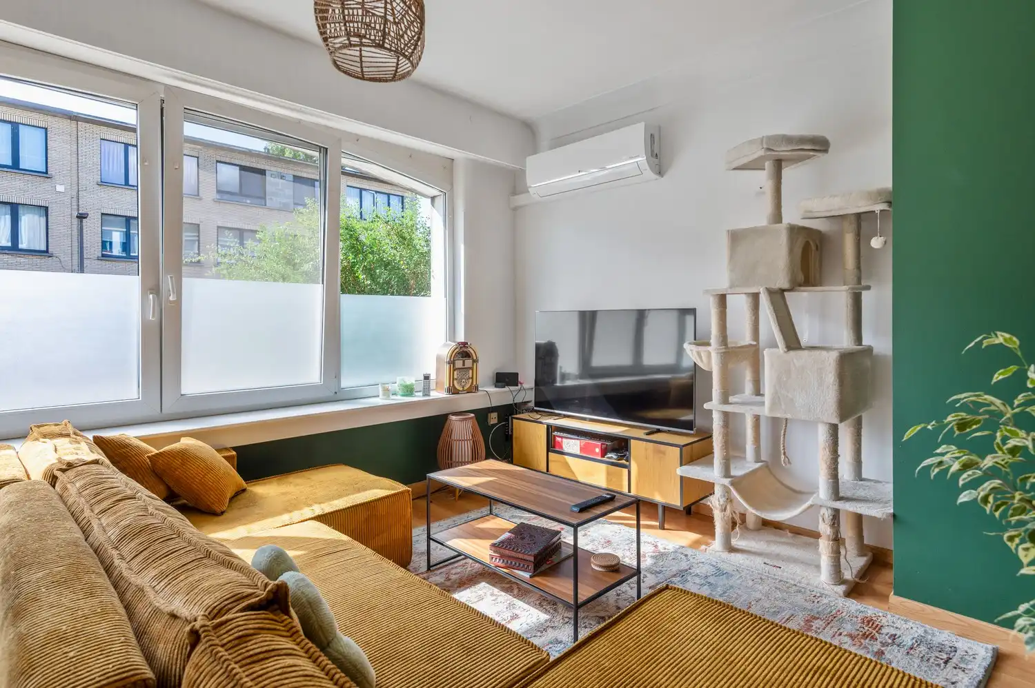 1 slaapkamer gelijkvloers appartement met Tuin foto 5