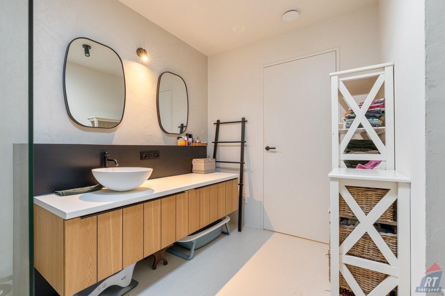 Stijlvolle en energiezuinige woning vlakbij het centrum en station van Landen foto 11