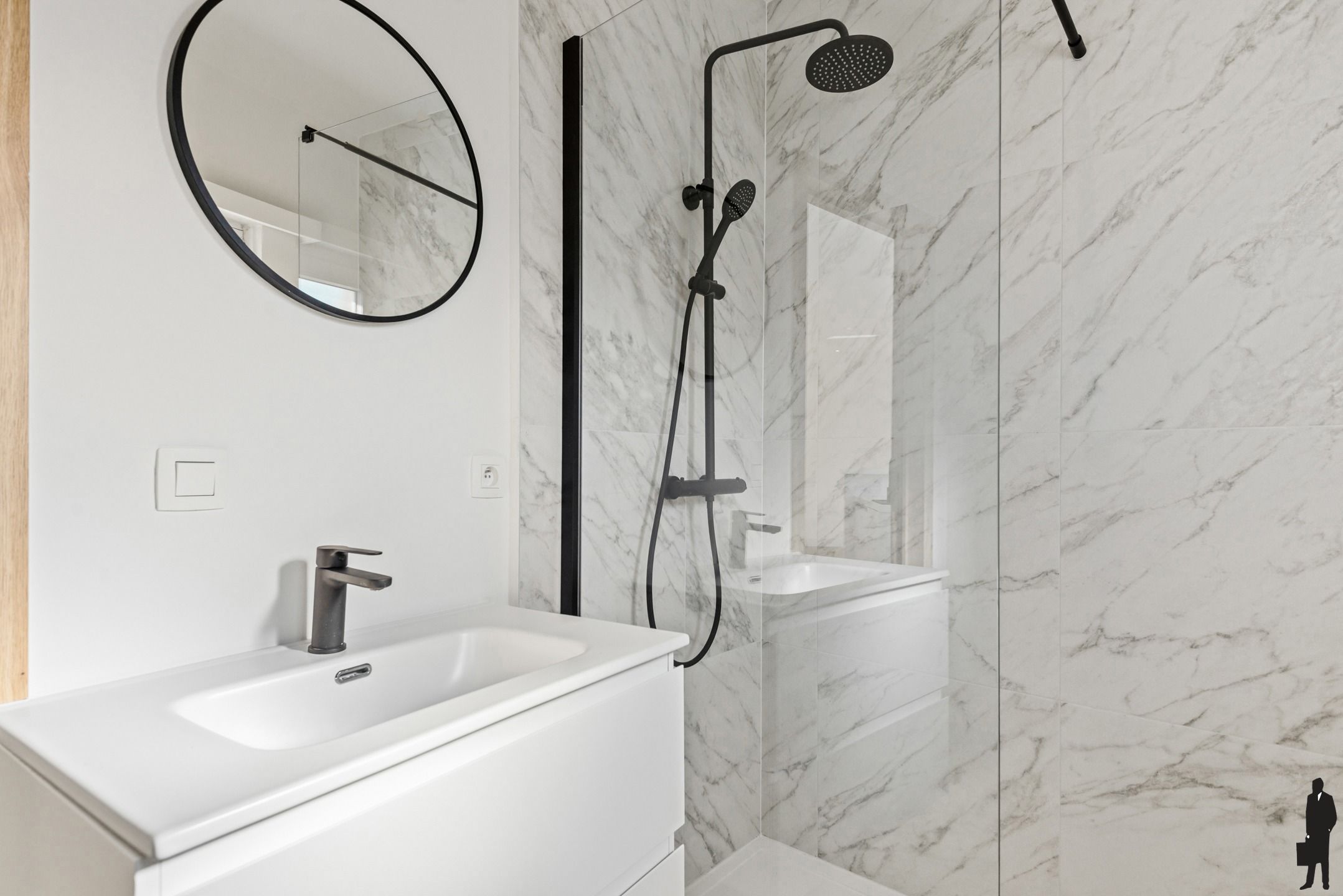 Volledig gerenoveerde opbrengsteigendom foto 9