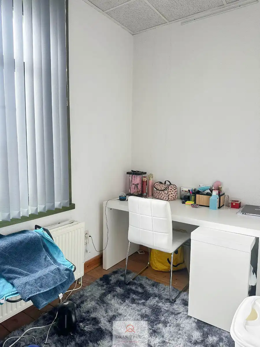 Studentenkamer te huur op de Nederkouter! foto 9