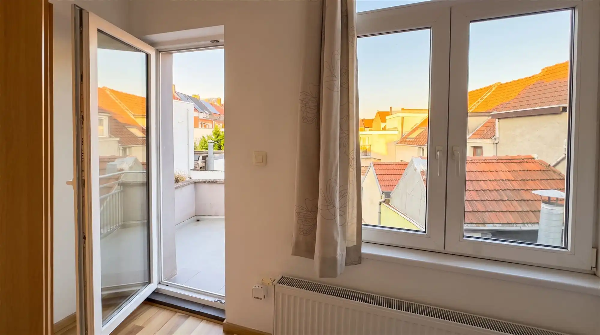 Rendabele opbrengsteigendom met 3 appartementen en handel. foto 10