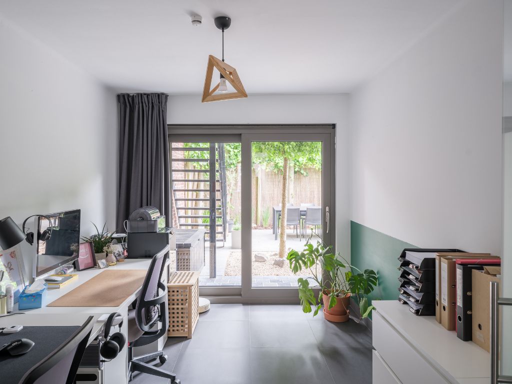 Stijlvolle woning op fietsafstand van het Gentse centrum, gelegen in een rustige en residentiële straat nabij Park Biest en het Potuitpark. foto 11