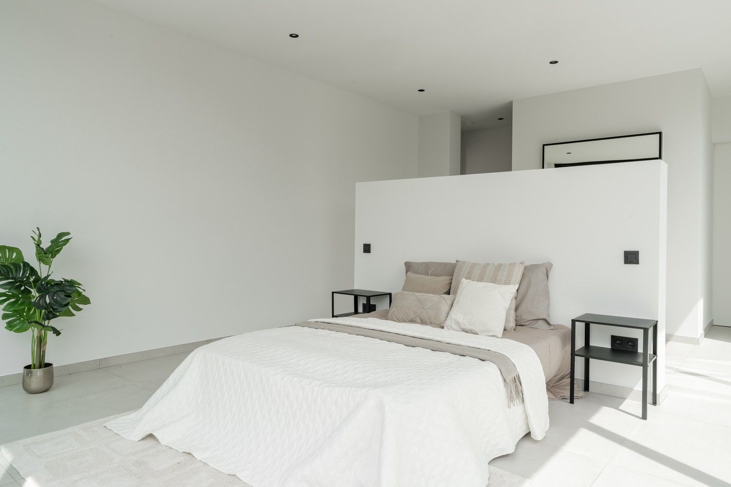 Prachtige luxueuze villa met enorme raampartijen foto 25