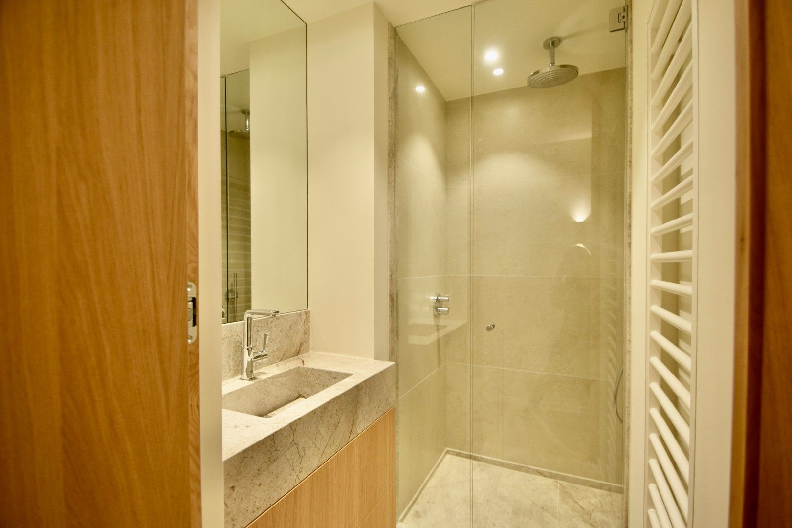 Luxueus appartement met zijdelings zeezicht, gelegen tussen de Kustlaan en de Dumortierlaan. foto 14